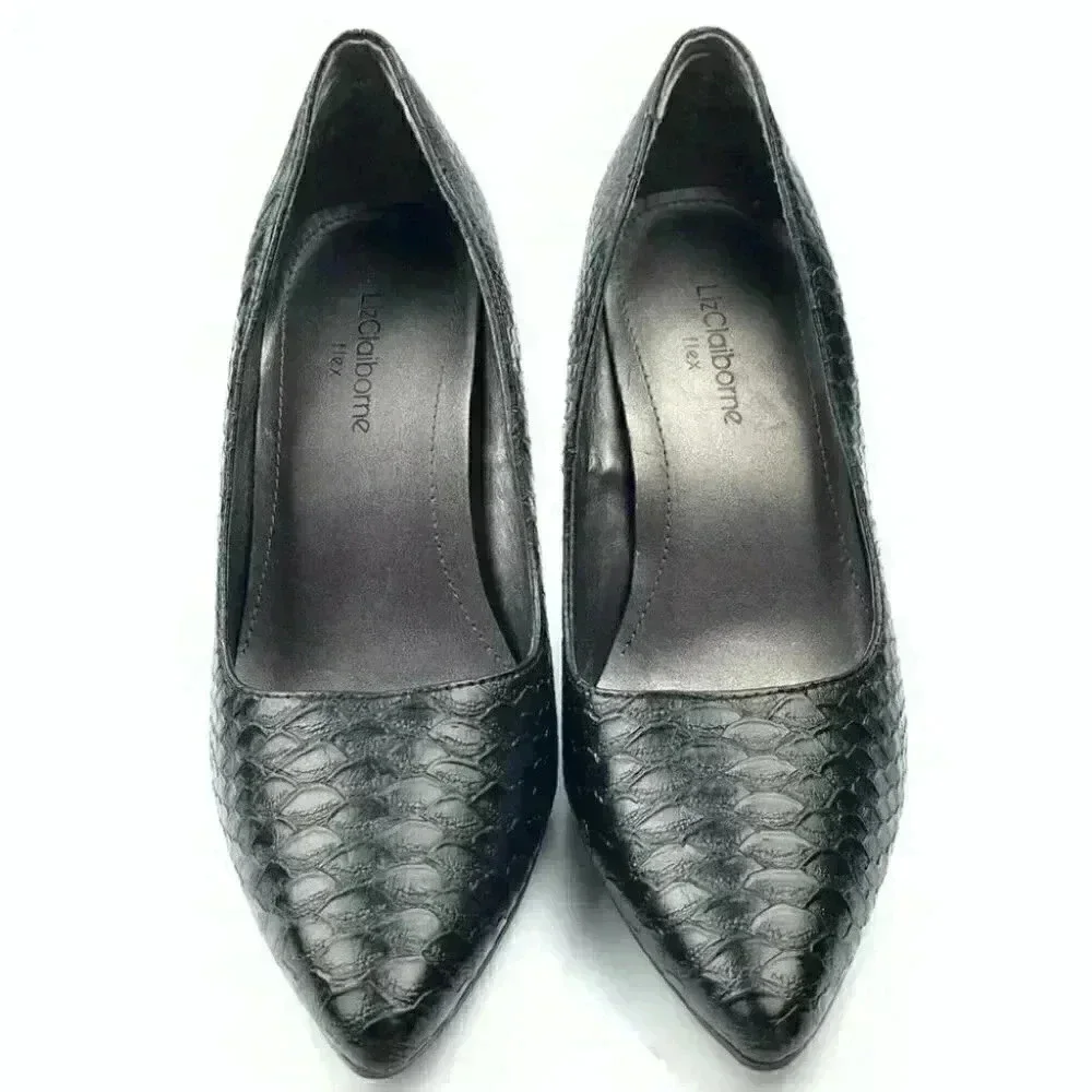 Liz Claiborne flex heels sz 5.5 black faux leather